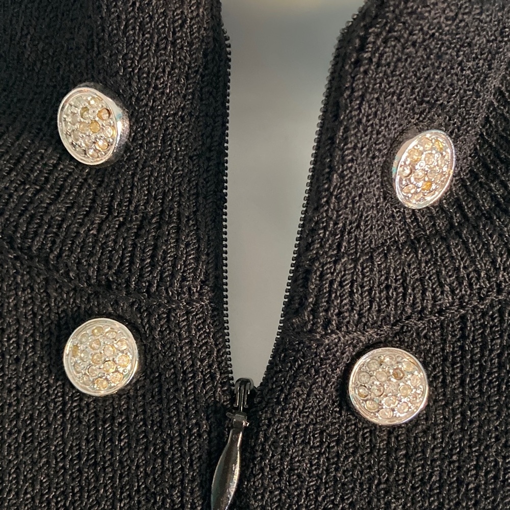 St. John Evening Basics Black Knit Dress Size M /8 with Silvertone Buttons - Picture 11 of 12